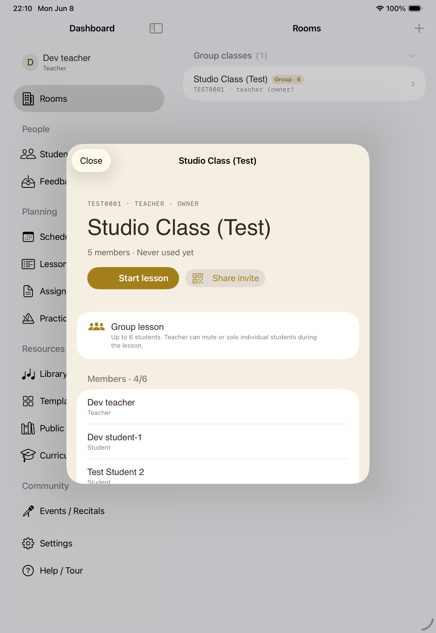 Group room detail: Studio Class (Test), a Start lesson button, a Group lesson note about muting or soloing students, and a member roster.